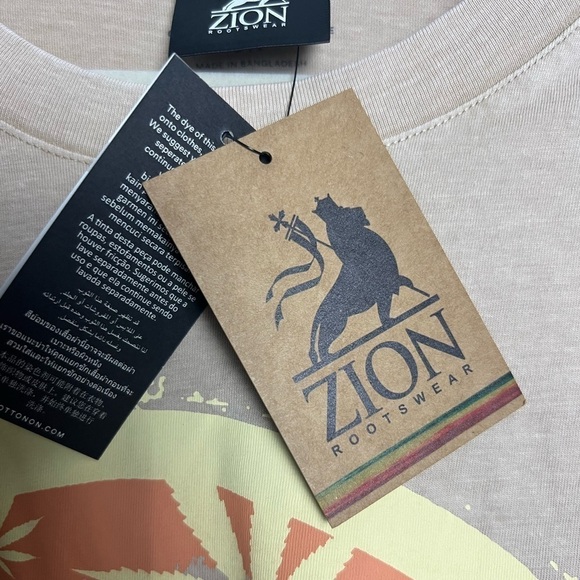 NEW Zion Rootwear Bob Marley Taupe Short Sleeve Oversized Graphic T-Shirt Sz S - Picture 7 of 9